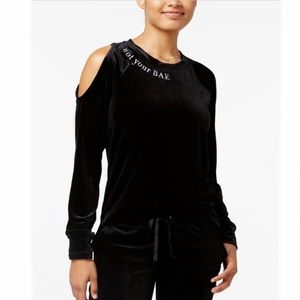 Material Girl Black Velour Cold Shoulder Top Size Large